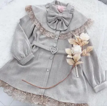 프린세스 멜로디 MARS 트위드 케이프 트렌치코트 히카루 착용