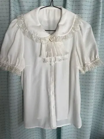 시크릿허니 반팔 블라우스 양산형