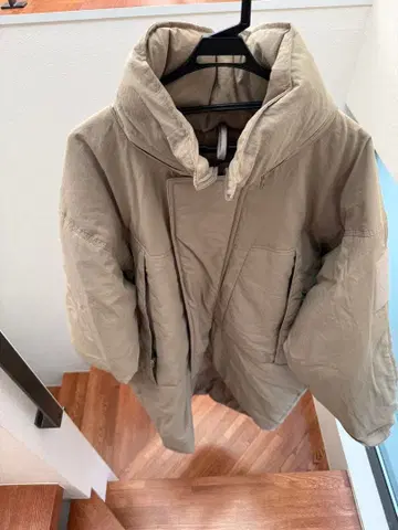 TODAYFULs 몬스터 다운 코트 사이즈 36