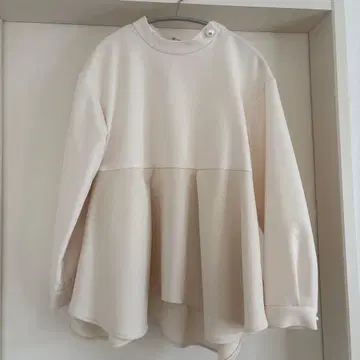 RAW FUDGE 로우패지 플레어 실루엣 티셔츠