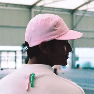 Humanrace 한정판 캡 2개