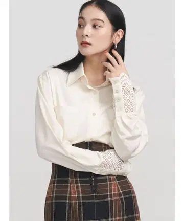 [새상품] LAGUNAMOON 레이스 커프스 셔츠