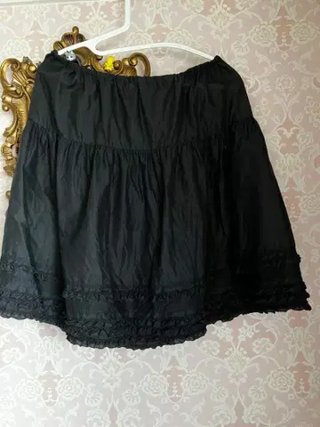 핑크하우스 면 로운 블랙 플레어 스커트