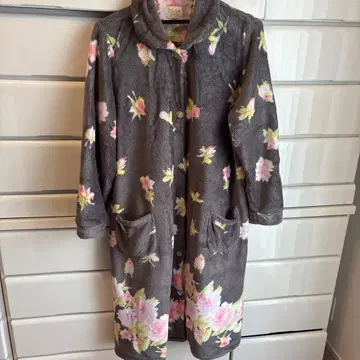 나르에 문탄 moon tan 꽃무늬 플리스 가운 룸웨어