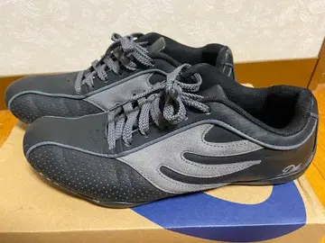 드래곤 비어드 블랙 그레이 스니커즈