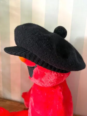 a.p.c 울 챙 달린 블랙 프리 사이즈 방울 달린 레어 베레모