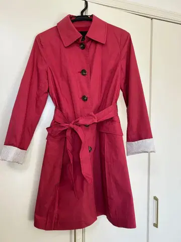 UNTITLED 빨간색 트렌치코트