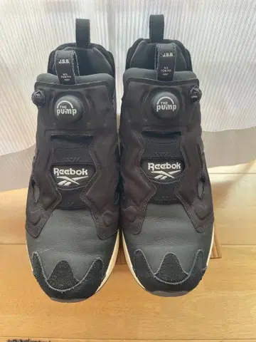 Reebok The Pump J.S.B. 블랙 스니커즈
