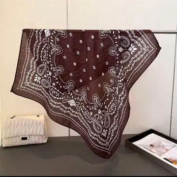 여성용 반다나 스카프 브라운 반다나 66cm 정사각형 새상품 브라운 레어