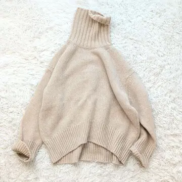 2023 갤러리 바이 파인 울 터틀넥 풀오버 루즈핏