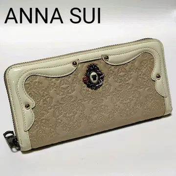 새상품급 안나수이 셀팡 화이트 베이지 계열 라운드 지퍼 엠보 뱀