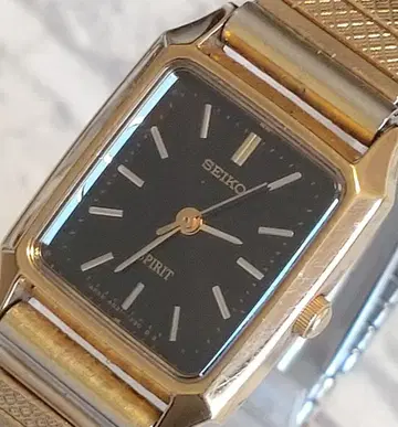 작동 세이코 골드 손목시계 스피릿 블랙 다이얼 고급스러움