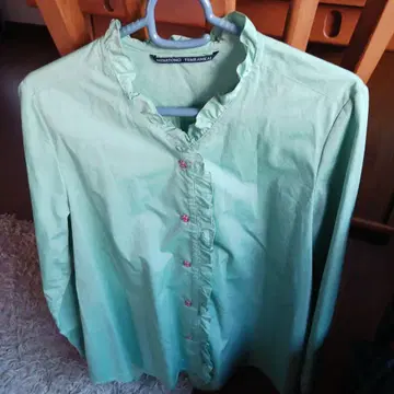 MINITONO TENRANKAI 프릴 달린 셔츠