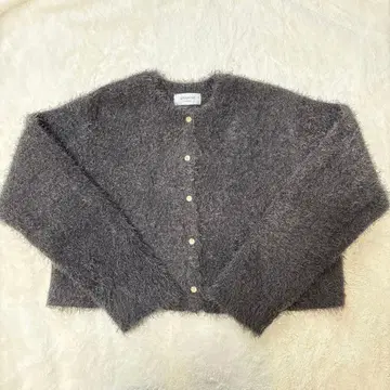 OPAQUE.CLIP 샤기 니트 숏 가디건 차콜 그레이