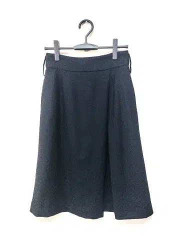 TOMORROWLAND 사이드 박스 플레어 스커트 36 블랙