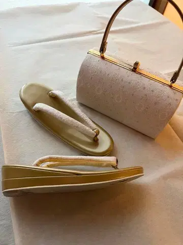 예복 조리 및 백 2세트 미사용품