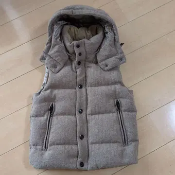 나노 유니버스 후드 부착 다운 베스트