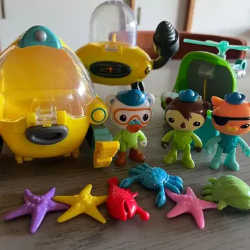 옥토넛 탈것과 피규어