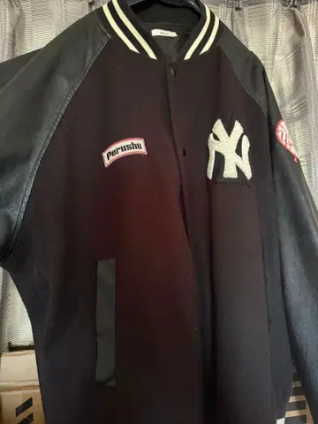 뉴욕 양키스 바시티 자켓 블랙