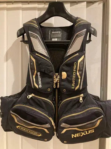 시마노 플로팅 베스트 VF-113Q