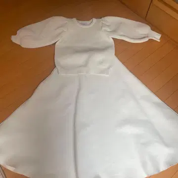 이데알루체 마가렛 셋업