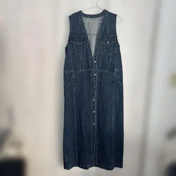 AKIRA NAKA 슬리브리스 데님 롱 원피스 오버롤 스커트