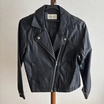 ROSE BUD 블랙 라이더 자켓