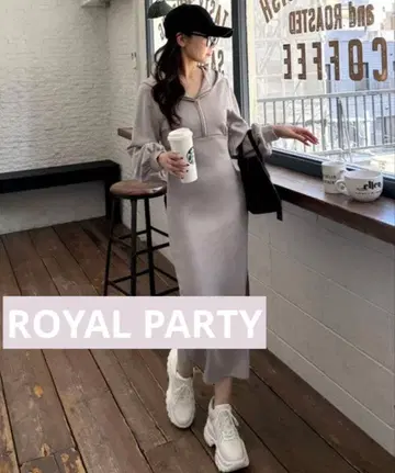 [ ZOZO 한정판 ] ZIP 후드 타이트 원피스 ROYAL PARTY