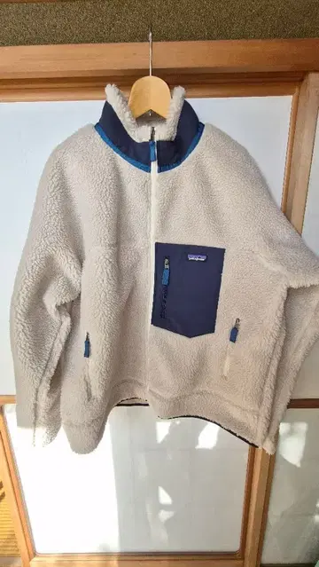 새상품급 파타고니아 레트로X Patagonia XXL 내추럴 플리스