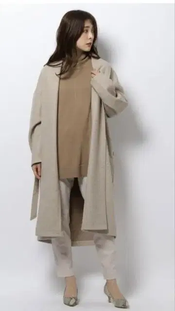 BARNYARDSTORM W 페이스 가디건 코트 베이지