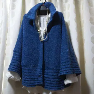 시착만 한 비아지오 블루 굵은 니트 판초 블루