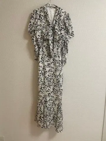 [ 새상품급 ] SNIDEL 스나이델 원피스