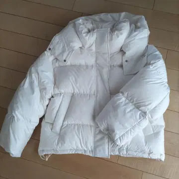 미사용 MOUSSY 다운 코트 화이트 여성용 겨울 새상품급