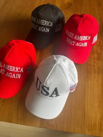 트럼프 대통령 MAGA 로고 캡과 USA 로고 4개 세트