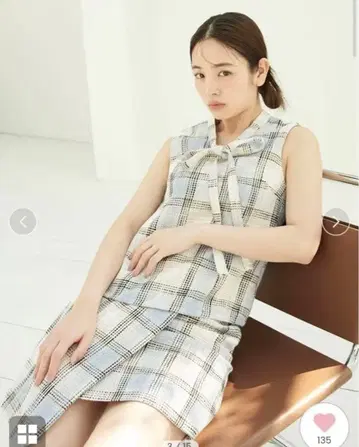 [ 판매 희망 ] snidel 트위드 슬리브리스 블라우스 & 미니 스커트