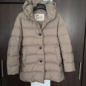 Traditional Weatherwear 후드 부착 다운 자켓