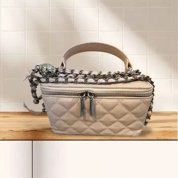 베이지 퀼팅 숄더백