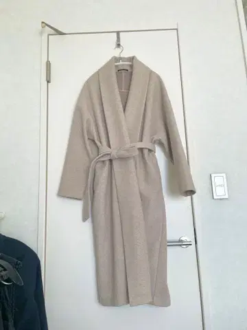 새상품급 번야드스톰 코트