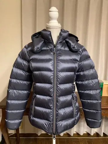 capehone 다운 자켓