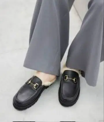 REMME 비트 로퍼 블랙 가죽