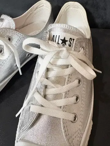 ALL STAR 실버 라메 스니커즈