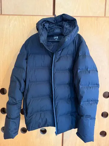 UNIQLO 심리스 다운 후드티 블랙 XXL