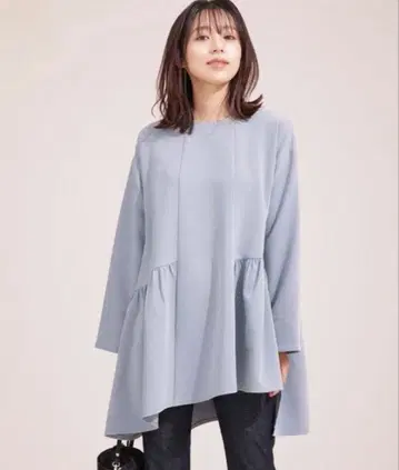 나노 유니버스 개더 블라우스 새상품급