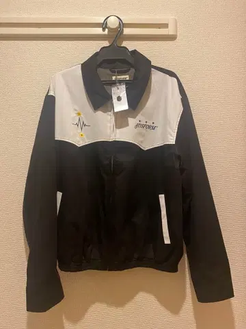 HYSFORM FLOWER STAND STAFF JACKET