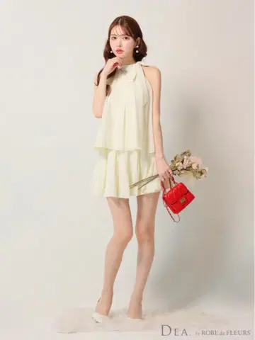 [ DEA./디어 ] 새틴/ 쉬폰/ 플레어/ 셋업/ S 사이즈