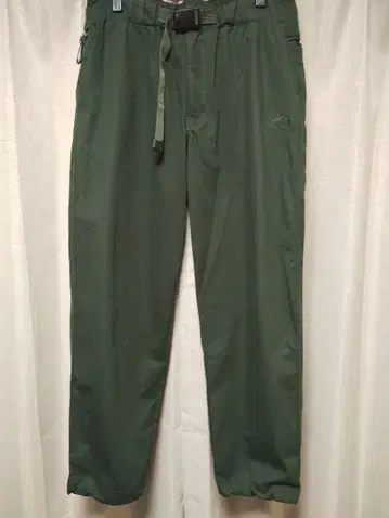 다크 그린 워크 팬츠 (시착만 한 미사용 상품)