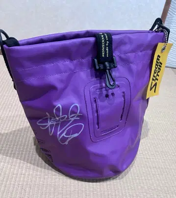StreamTrail 퍼플 숄더백 산프레체 선수 사인 포함