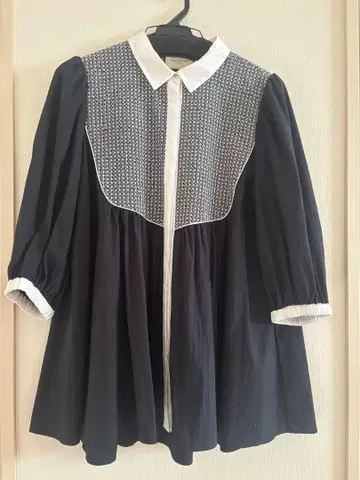 유나이티드 애로우즈 튜닉 블라우스 이번 시즌 새상품급