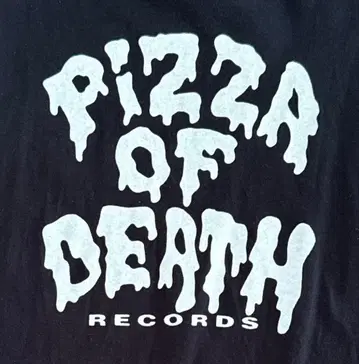 PIZZA OF DEATH T셔츠 (블랙)