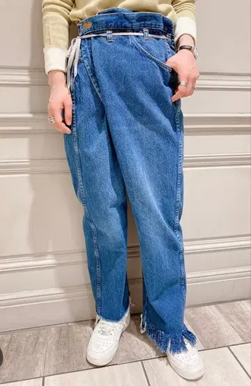 MAISON EUREKA 메종 에우레카 블루 데님 s 사이즈